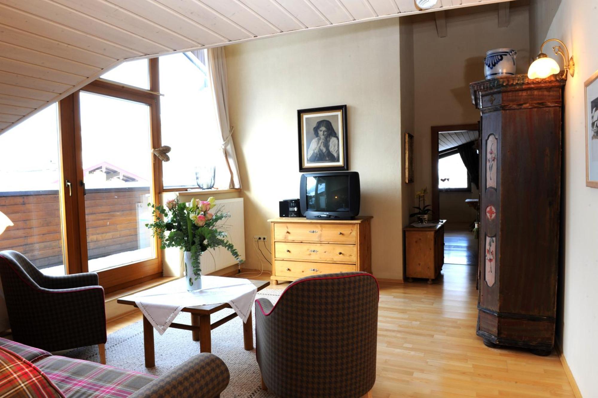 Hotel Garni & Appartements Ilgerhof วัลช์ซี ภายนอก รูปภาพ